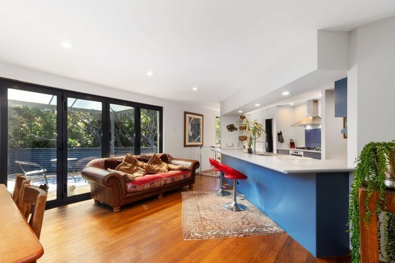 Photo of property in 9h Muri Road, Pukerua Bay, 5026