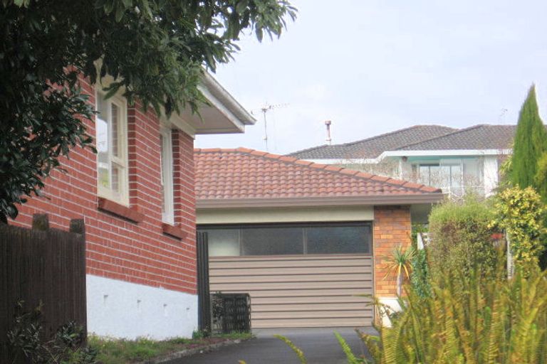 Photo of property in 242b Ngatai Road, Otumoetai, Tauranga, 3110