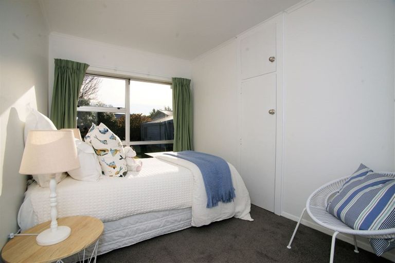 Photo of property in 41 Highsted Road, Bishopdale, Christchurch, 8053