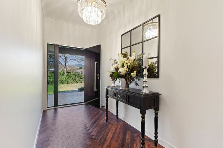 Photo of property in 35 Pinot Crescent, Ohau, 5570