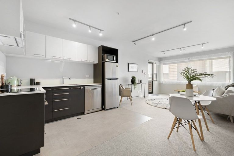 Photo of property in Detroit Apartments, 104/181u Tasman Street, Mount Cook, Wellington, 6021