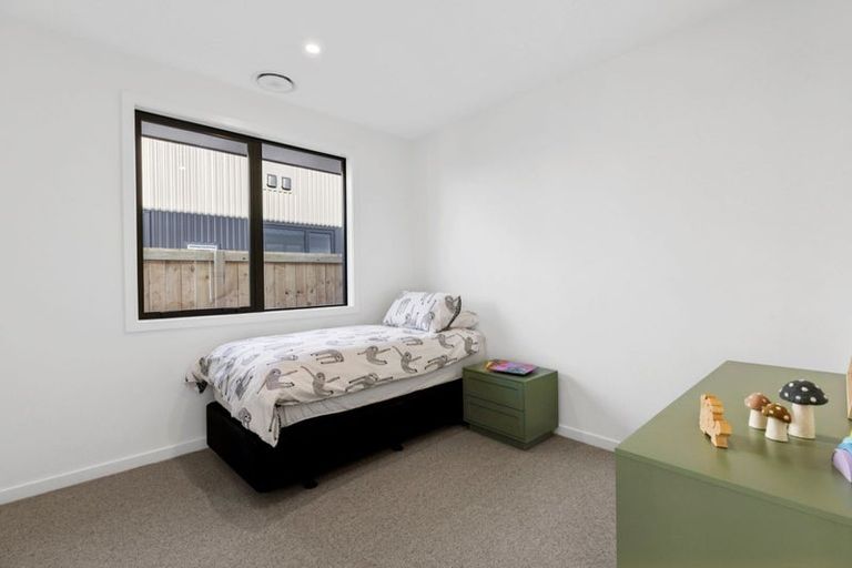 Photo of property in 34 Burbank Road, Wanaka, 9382