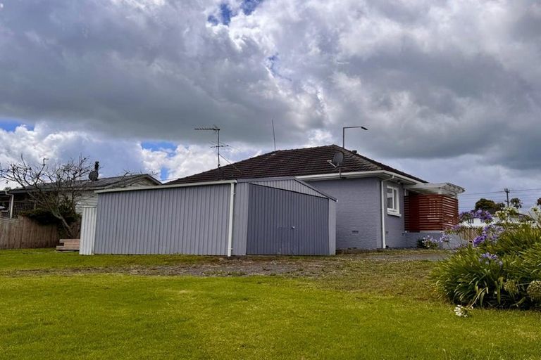 Photo of property in 1090 Paerata Road, Paerata, Drury, 2676