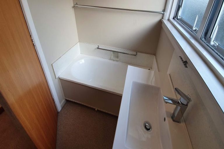 Photo of property in 28 Pauline Street, Linwood, Christchurch, 8062