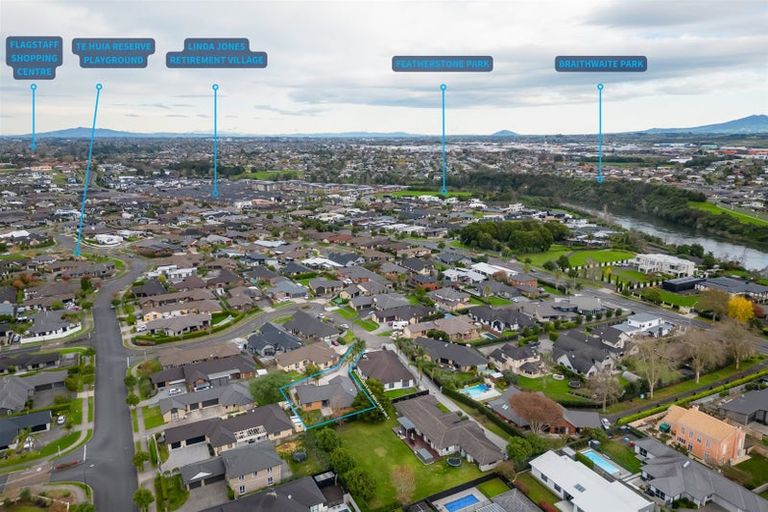 Photo of property in 12 Hampshire Court, Flagstaff, Hamilton, 3210