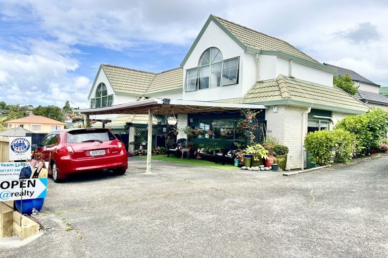 Photo of property in 1/3 Pelican Lane, Unsworth Heights, Auckland, 0632