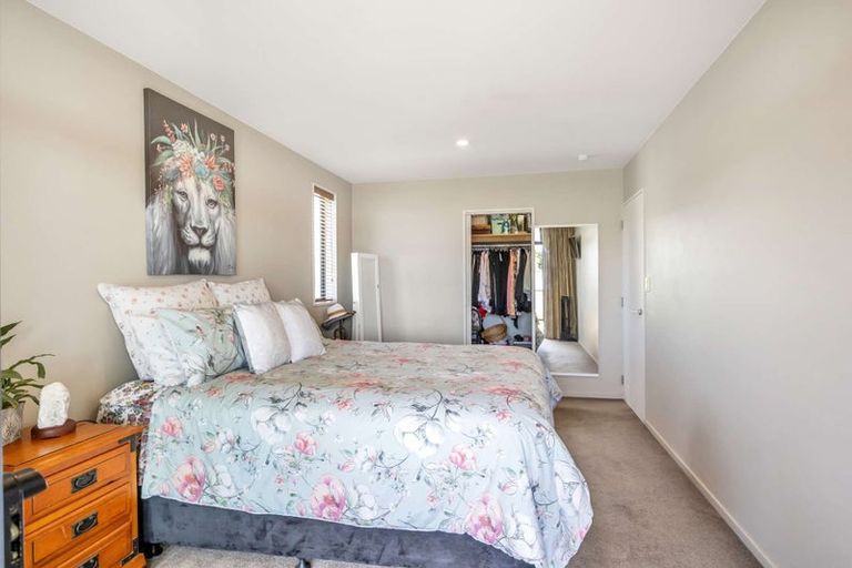 Photo of property in 30 Coates Street, Westport, 7825