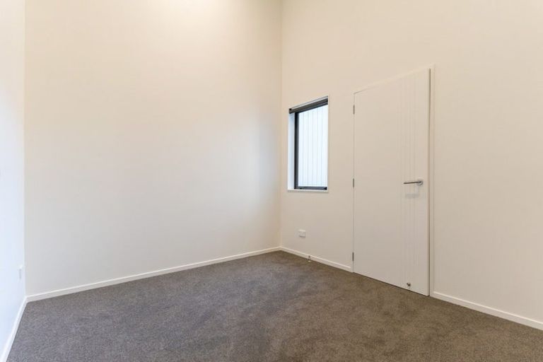 Photo of property in 5 Rangimarie Close, Opaheke, Papakura, 2113