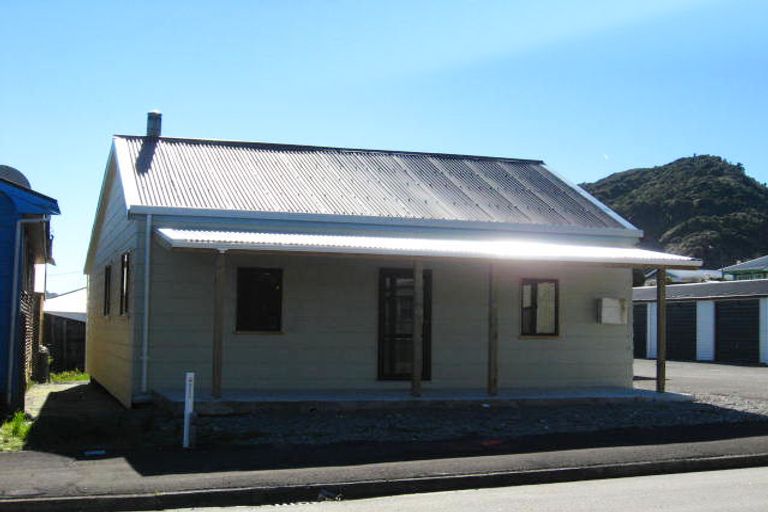 Photo of property in 29 Chapel Street, Greymouth, 7805