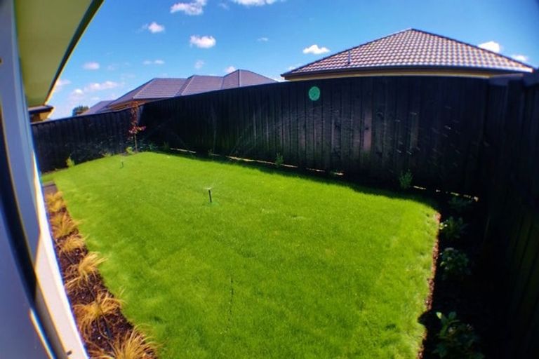 Photo of property in 8 Hartford Crescent, Rolleston, 7615