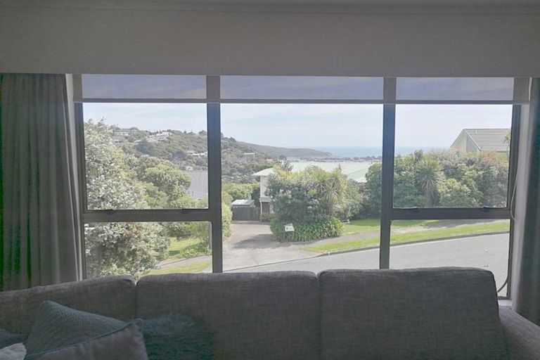 Photo of property in 14 Mercury Way, Whitby, Porirua, 5024