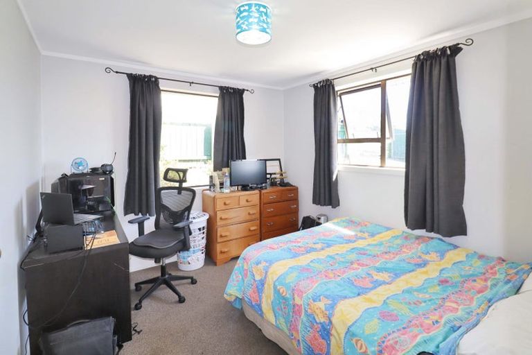 Photo of property in 9 Roiri Way, Titahi Bay, Porirua, 5022