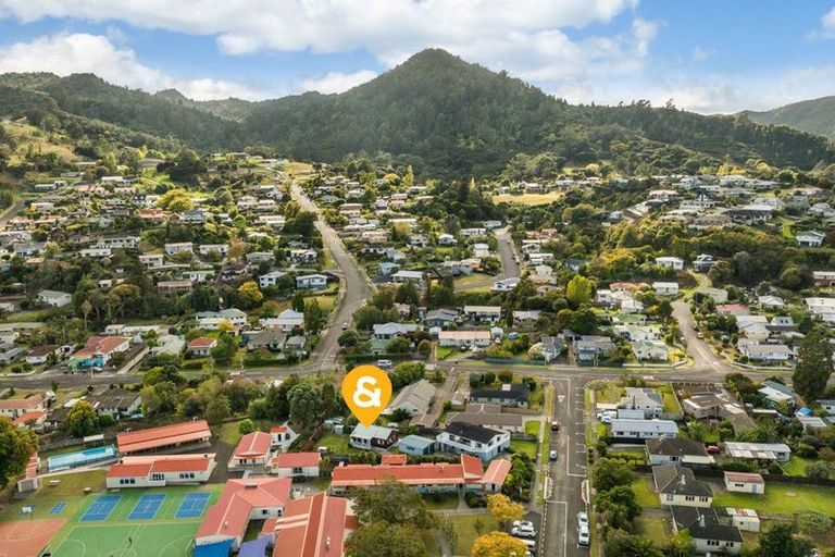 Photo of property in 104a Lowe Avenue, Thames, 3500