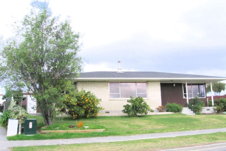 Photo of property in 19 Robinson Crescent, Tamatea, Napier, 4112