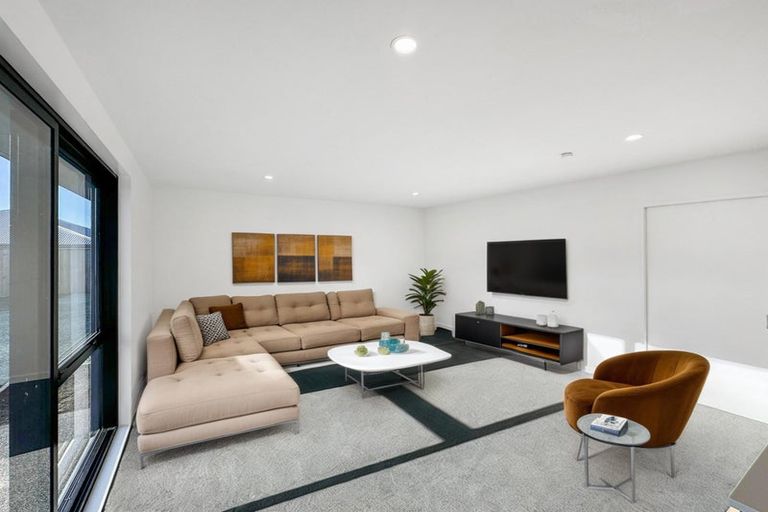 Photo of property in 124 Dunns Crossing Road, Rolleston, 7614