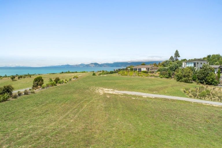 Photo of property in 112 Aporo Road, Ruby Bay, 7173