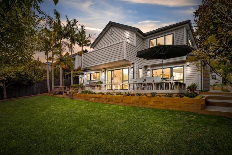 Photo of property in 73j Park Rise, Campbells Bay, Auckland, 0630