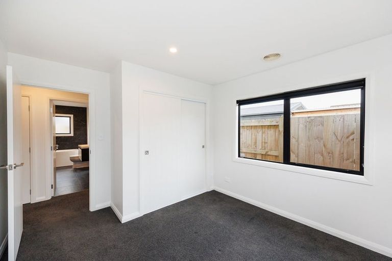 Photo of property in 99b Linton Street, West End, Palmerston North, 4410