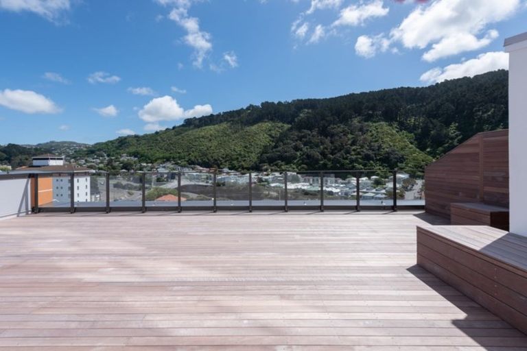 Photo of property in Frame Apartments, 101/111u Molesworth Street, Thorndon, Wellington, 6011