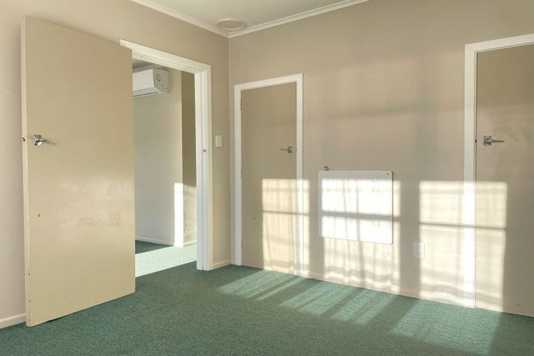 Photo of property in 35 Dunns Street, Silverstream, Upper Hutt, 5019