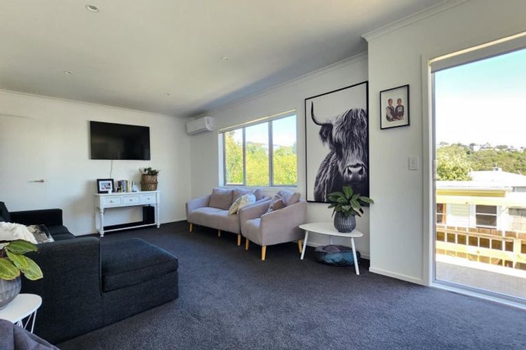 Photo of property in 4b Rahui Street, Strathmore Park, Wellington, 6022