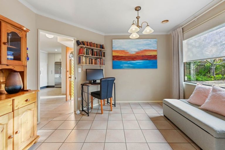 Photo of property in 6 Inveraray Place, Nawton, Hamilton, 3200