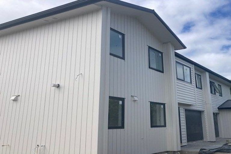 Photo of property in 38 Greenhill Crescent, Pakuranga, Auckland, 2010