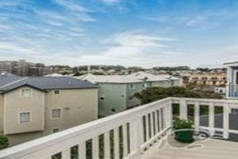 Photo of property in 24b Colombo Street, Cashmere, Christchurch, 8022