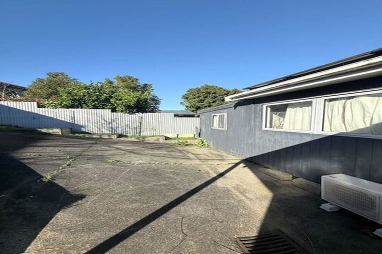 Photo of property in 99 Kitchener Road, Waiuku, 2123