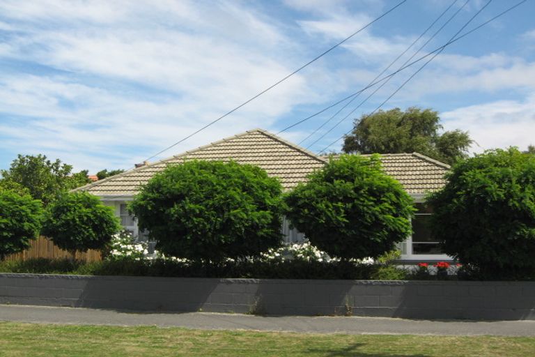 Photo of property in 19 Mavin Road, Hoon Hay, Christchurch, 8025