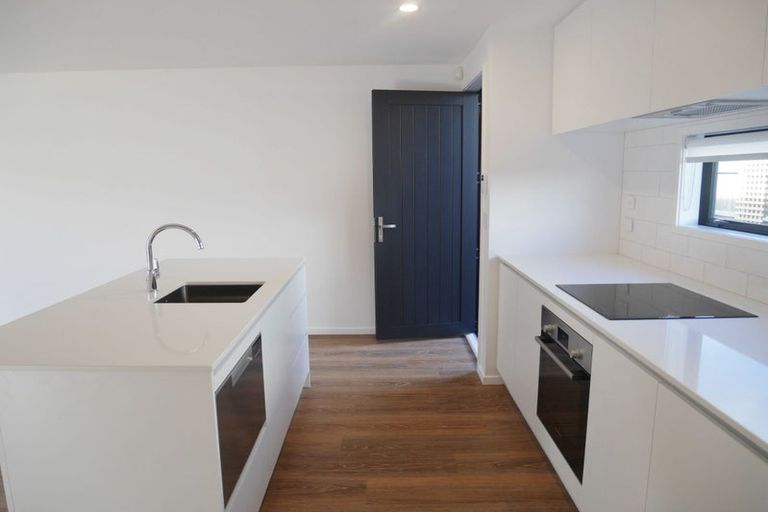 Photo of property in 3/23 Hills Road, Edgeware, Christchurch, 8013