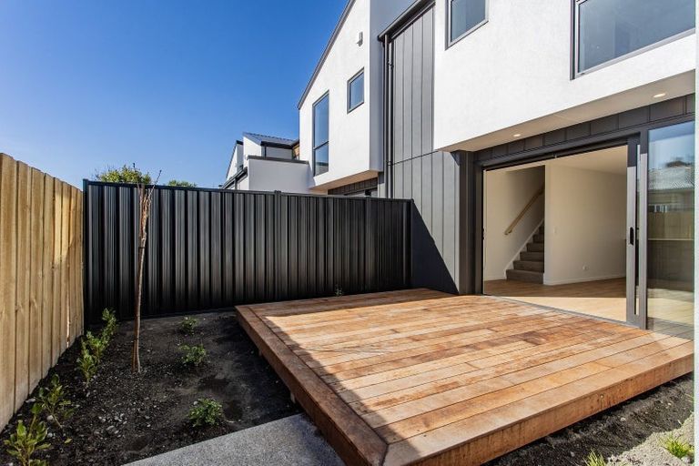 Photo of property in 2/176 Lyttelton Street, Spreydon, Christchurch, 8024