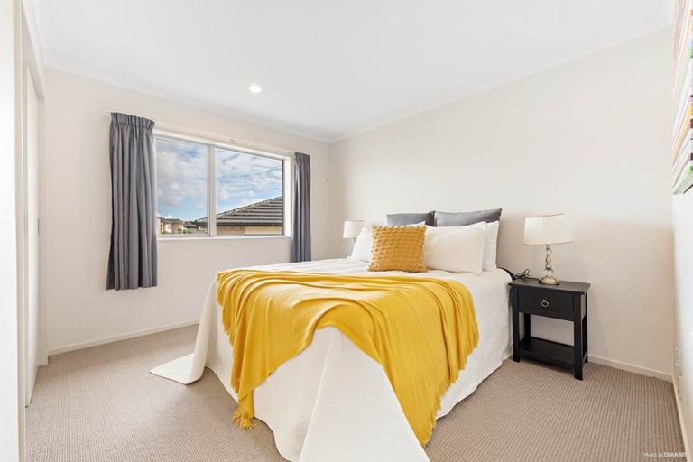 Photo of property in 3 Clady Drive, Flat Bush, Auckland, 2019