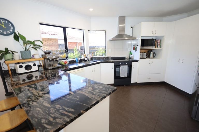 Photo of property in 30b Plateau Heights, Mount Maunganui, 3116