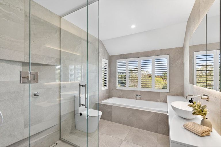 Photo of property in 248 Durham Drive, Havelock North, 4130