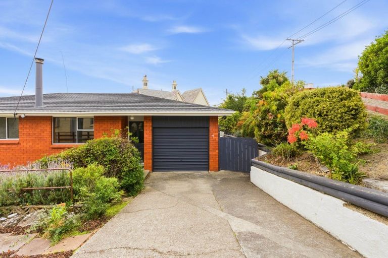 Photo of property in 42 Cliffs Road, Saint Clair, Dunedin, 9012