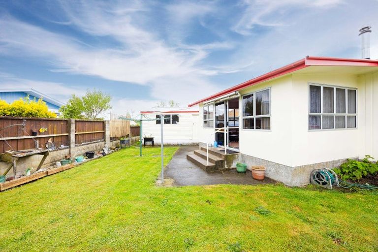 Photo of property in 25 Bennett Street, Waipawa, 4210
