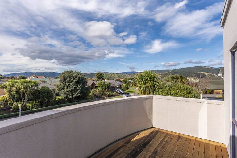 Photo of property in 87 Milne Drive, Paraparaumu, 5032