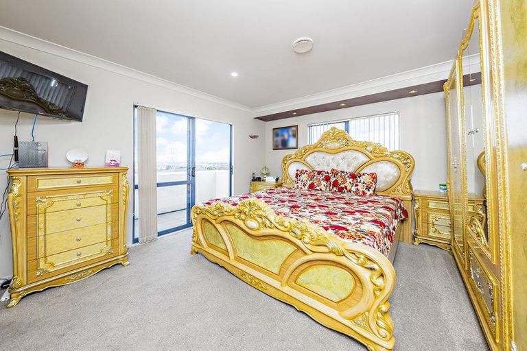 Photo of property in 9 Goh Place, Manurewa, Auckland, 2105