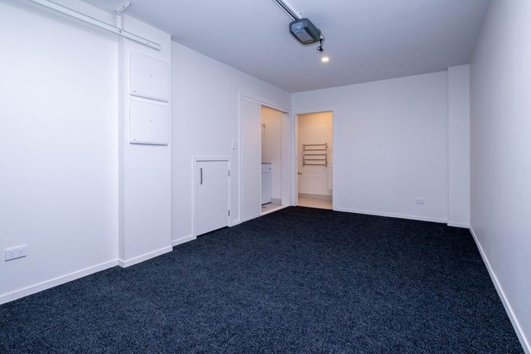 Photo of property in 14 Te Puketoka Lane, Mangere, 2022