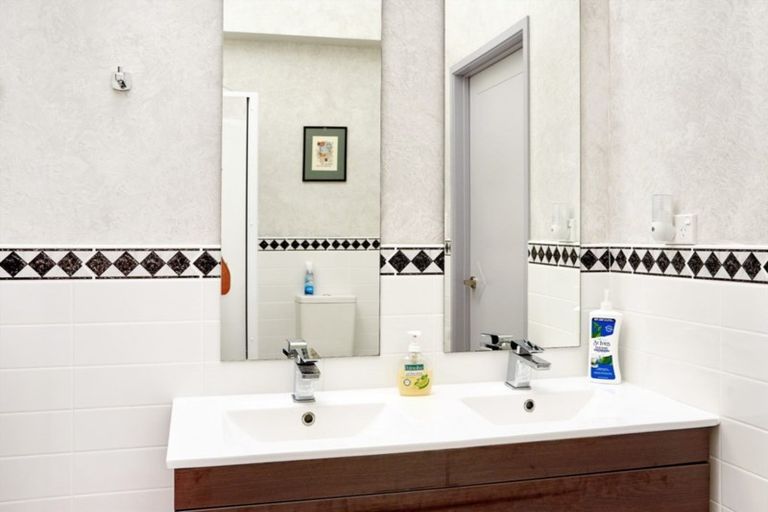 Photo of property in 5 Hurinui Avenue, Whakatane, 3120