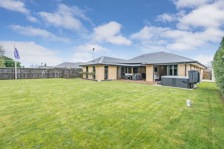 Photo of property in 7 Glen Oak Drive, Kirwee, Darfield, 7571