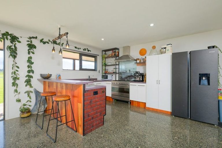 Photo of property in 12 Te Ao Wharepapa Lane, Peketa, Kaikoura, 7373