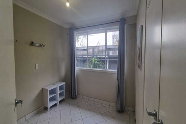 Photo of property in 171 Marine Parade, Mount Maunganui, 3116