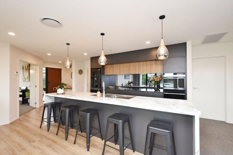 Photo of property in 18 Pegasus Place, Seaward Bush, Invercargill, 9812