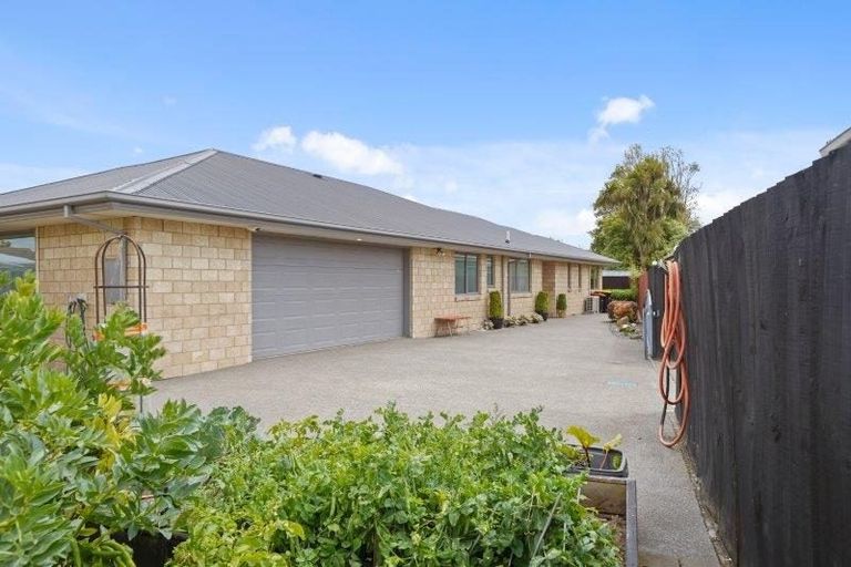 Photo of property in 15a Meadow Street, Kaiapoi, 7630