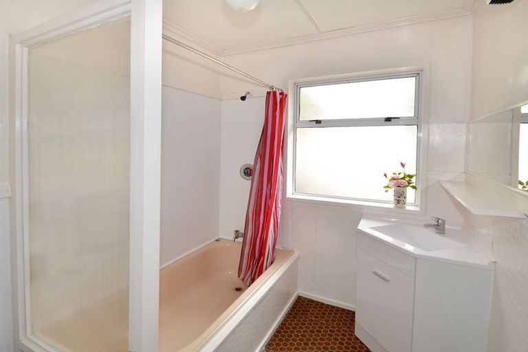 Photo of property in 31 Skibo Street, Kew, Dunedin, 9012