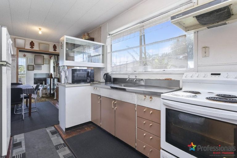 Photo of property in 4 Lawford Place, Mangere, Auckland, 2022
