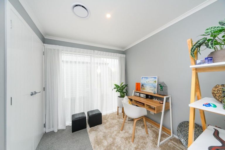 Photo of property in 2 Oldfield Lane, Marton, 4710