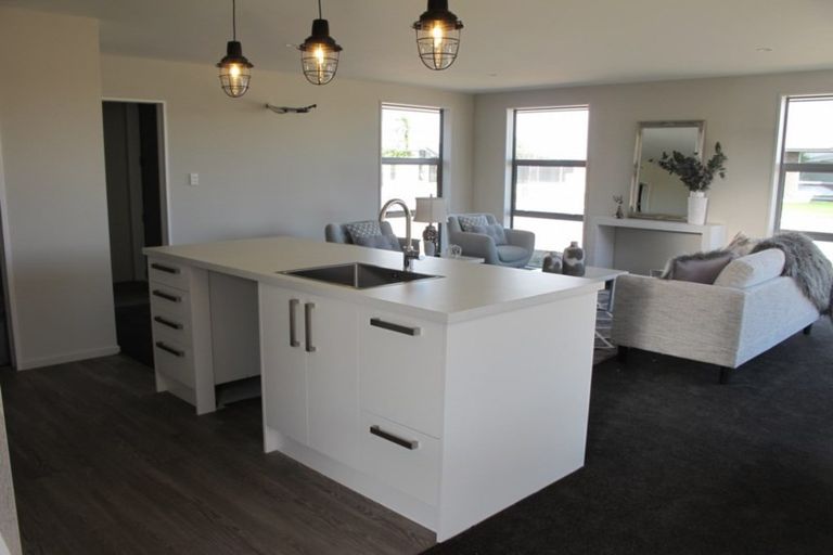 Photo of property in 1 Fry Place, Rolleston, 7614